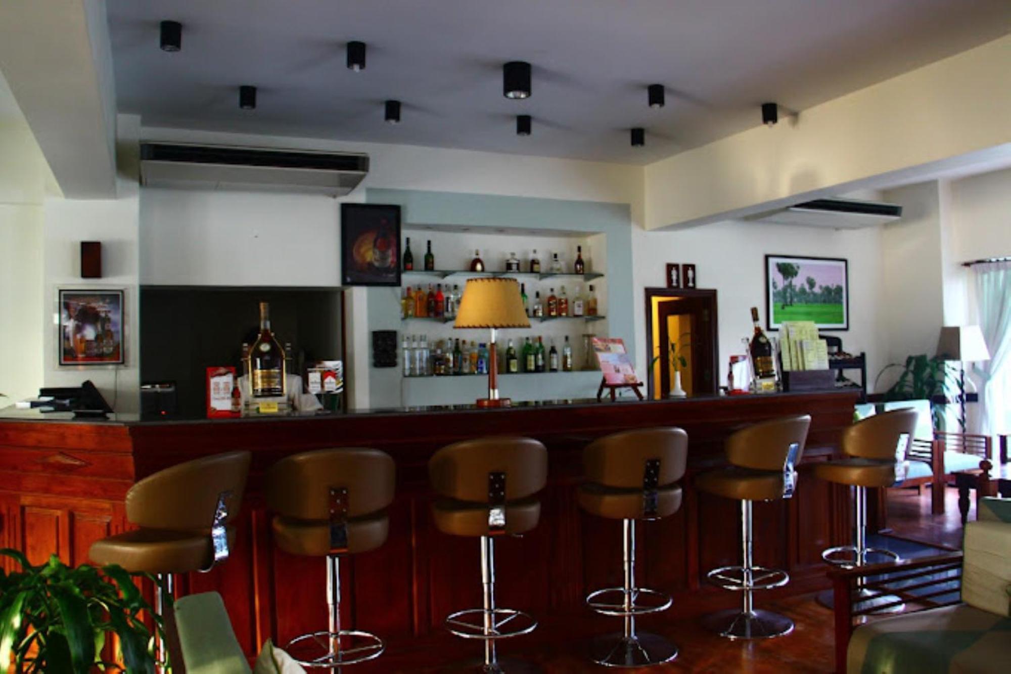 Eg Paradise Angkor Villa Hotel เสียมราฐ ภายนอก รูปภาพ