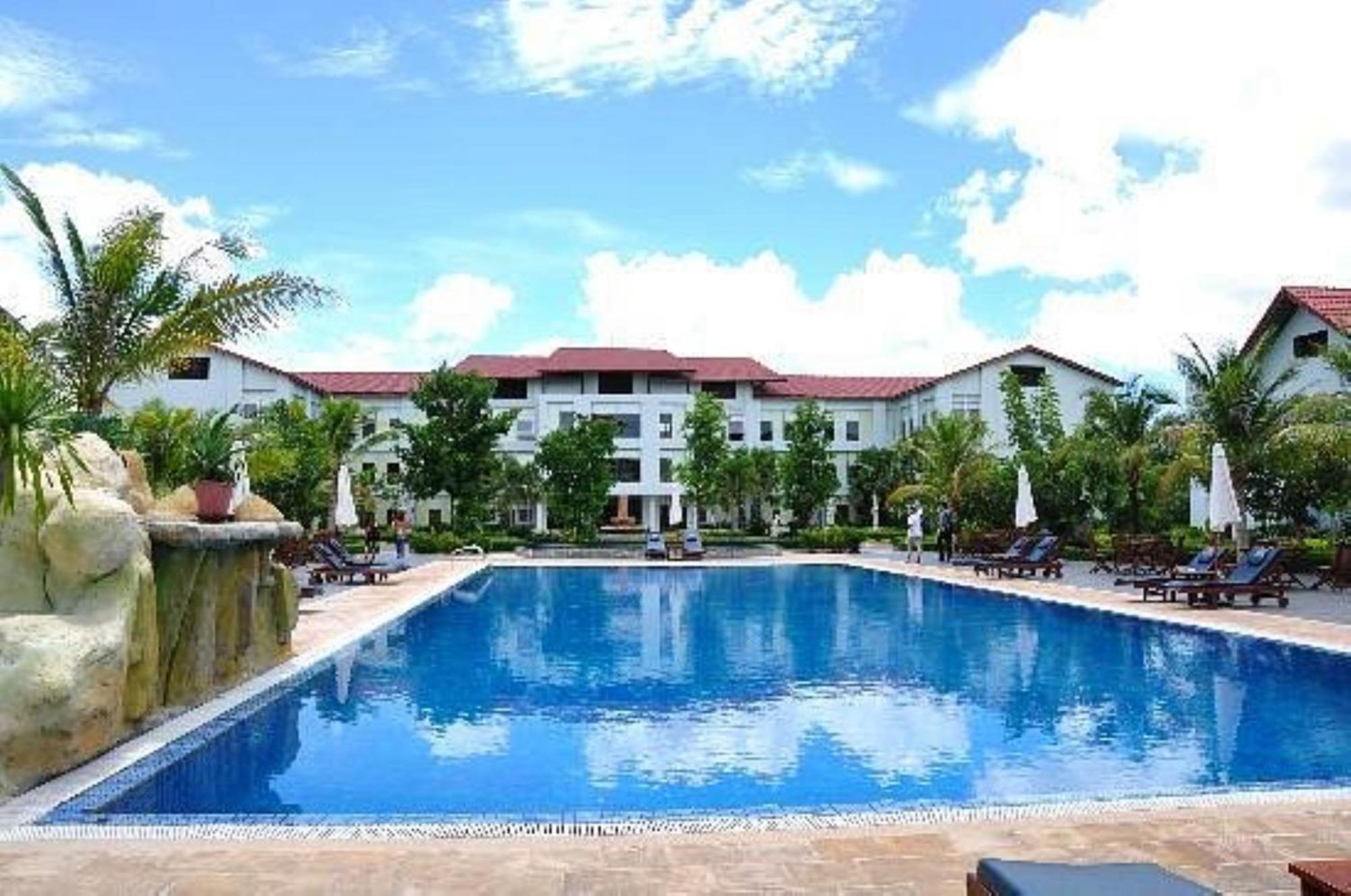 Eg Paradise Angkor Villa Hotel เสียมราฐ ภายนอก รูปภาพ
