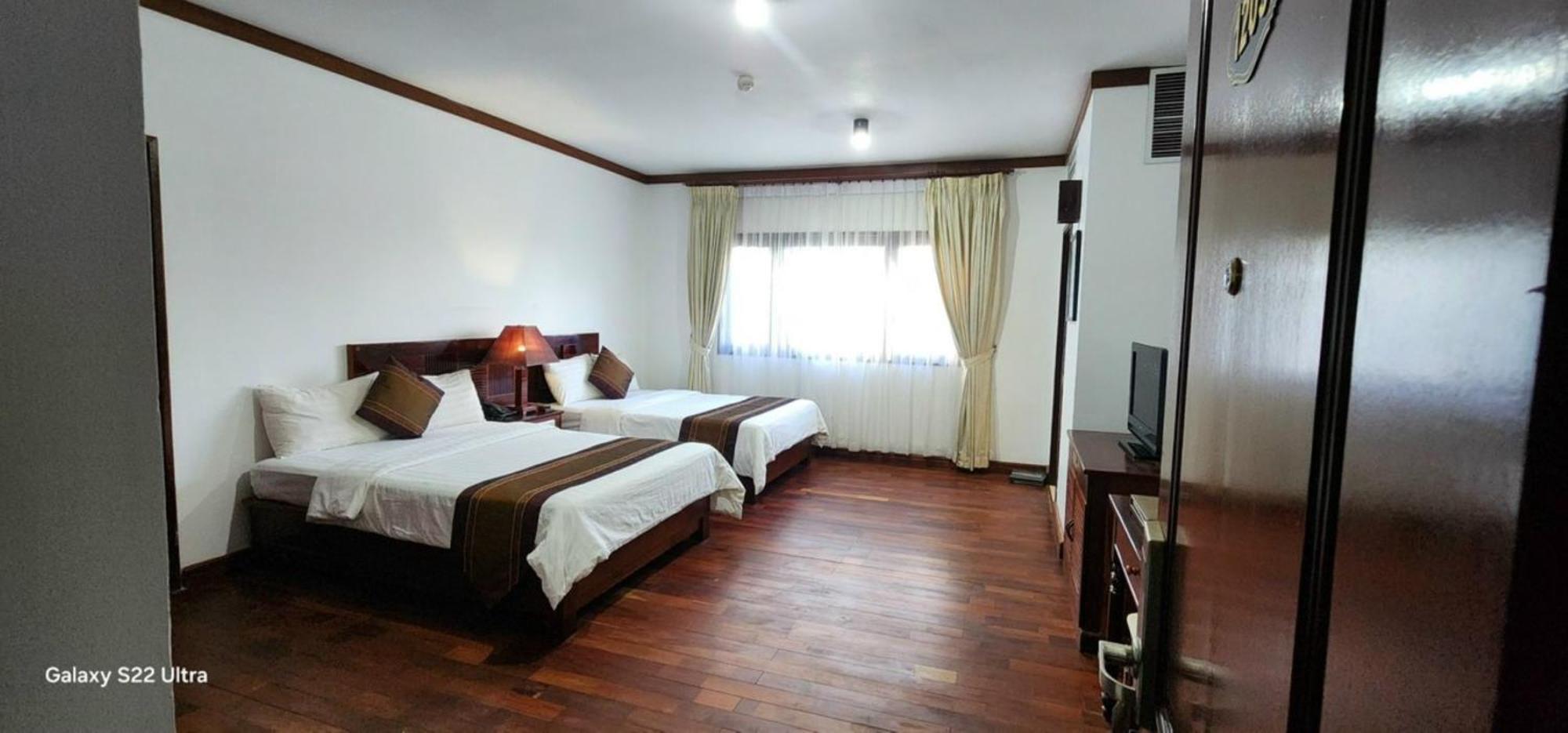 Eg Paradise Angkor Villa Hotel เสียมราฐ ภายนอก รูปภาพ