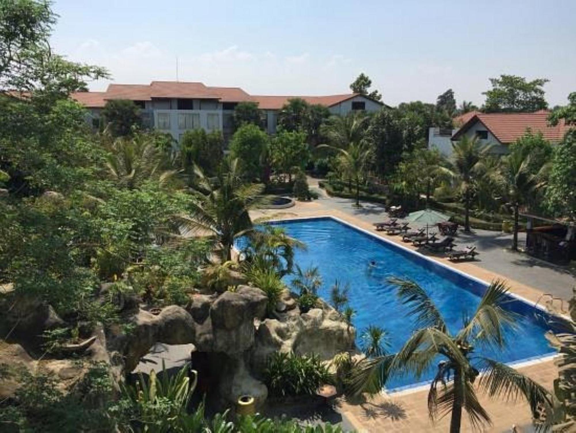 Eg Paradise Angkor Villa Hotel เสียมราฐ ภายนอก รูปภาพ