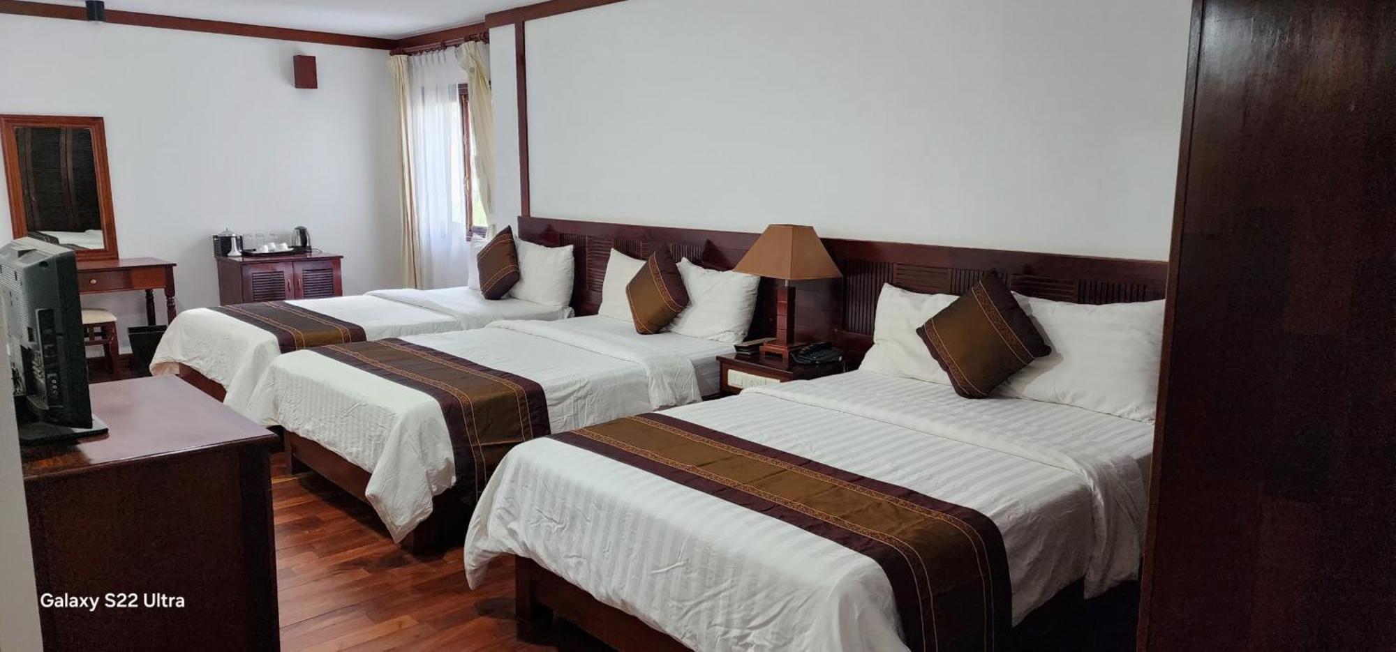 Eg Paradise Angkor Villa Hotel เสียมราฐ ภายนอก รูปภาพ